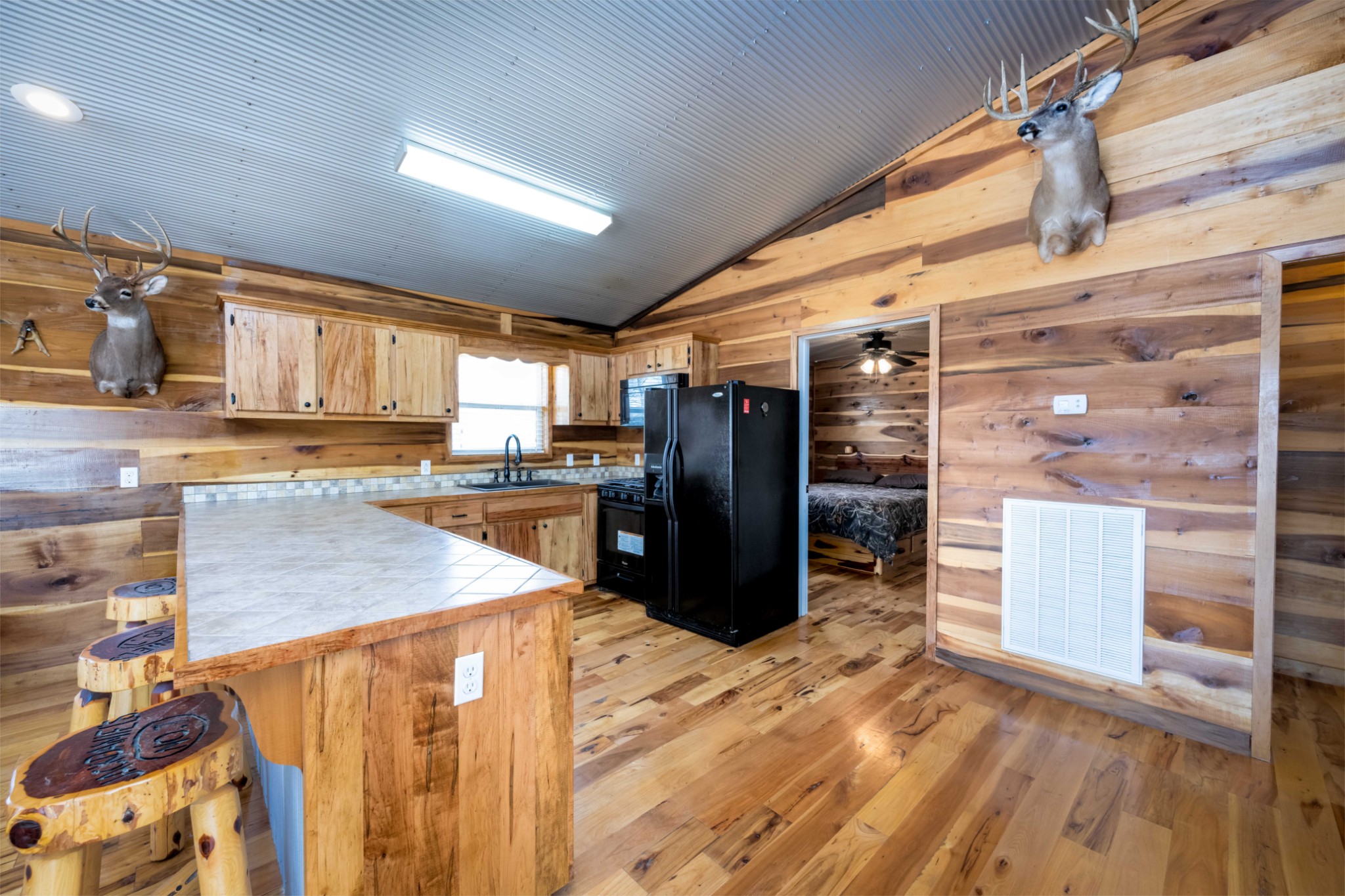 78 Red Oak Tree Drive Decaturville, TN 38329 - Photo 6 of 49 Gallery Image 6