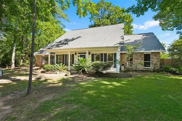 $2,900 | 125 Leah Drive, Mandeville, LA 70448