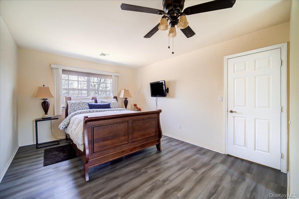 3 Emory Road Highland Mills, NY 10930 - Photo 26 of 42 Master bedroom