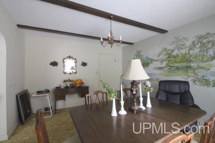 5022 18th Road Escanaba, MI 49829 - Photo 7 of 23