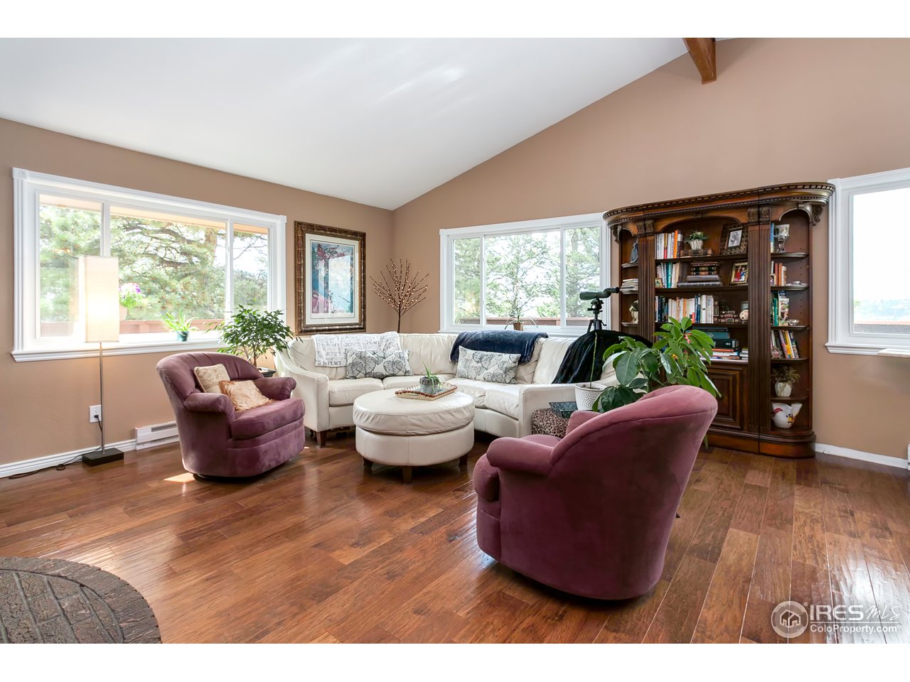 672 Mt Harvard Road Livermore, CO 80536 - Photo 8 of 28 Living Room