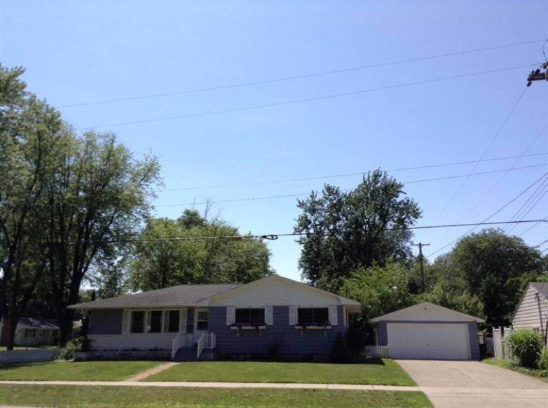 3091 Maple Grove Road Muskegon, MI 49441 - Photo 1 of 14 Primary Photo