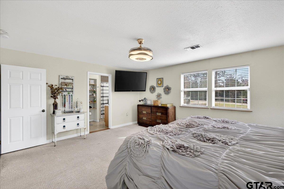 2375 County Road 3282 Buffalo, TX 75831 - Photo 14 of 48