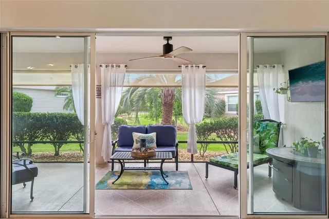 $579,500 | 2304 Fringe Tree Trail, The Villages, FL 32162