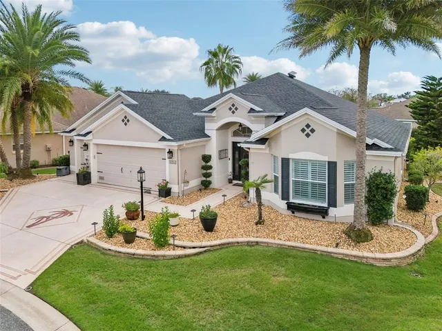$579,500 | 2304 Fringe Tree Trail, The Villages, FL 32162