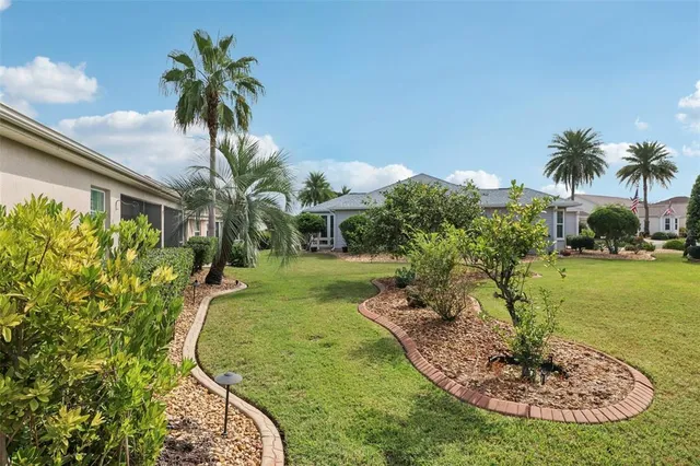 $579,500 | 2304 Fringe Tree Trail, The Villages, FL 32162