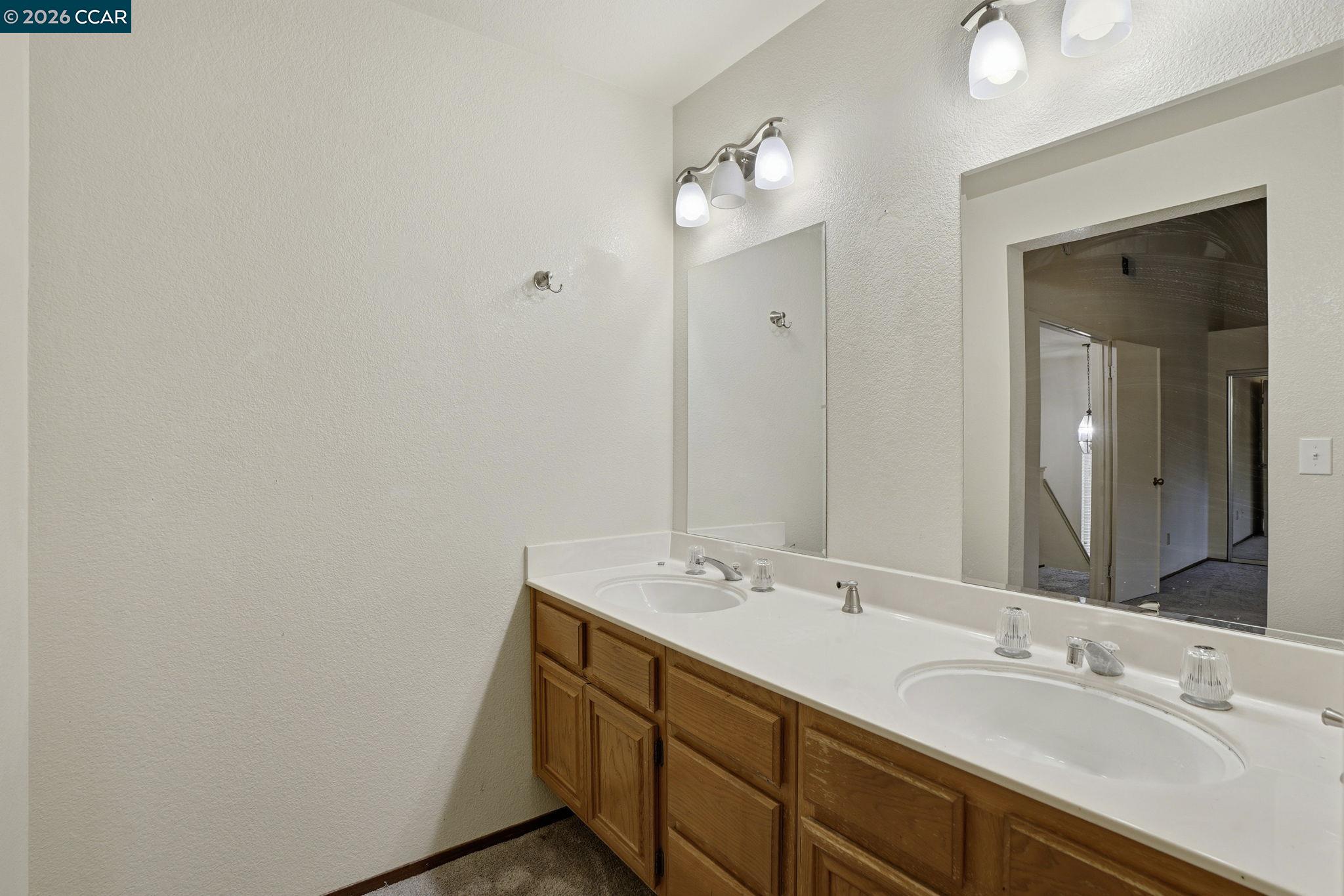4512 Deer Ridge Way Antioch, CA 94531 - Photo 16 of 43