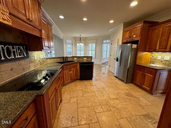 $4,300 | 324 Waterville Street, Raleigh, NC 27603