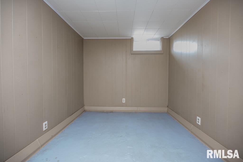 835 East Spruce Street Canton, IL 61520 - Photo 21 of 32