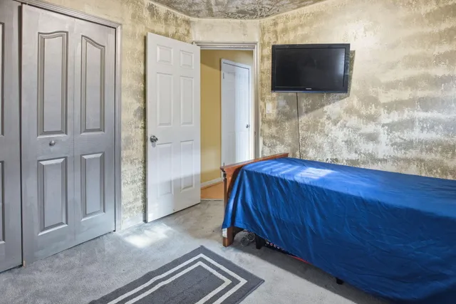 $280,900 | 29249 Everett Street, Southfield, MI 48076