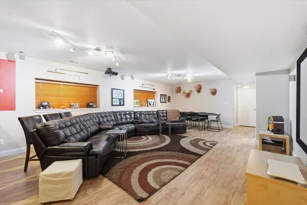 $379,900 | 2405 North Fairfield Drive, Urbana, IL 61802