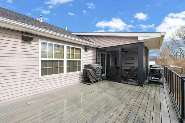 $379,900 | 2405 North Fairfield Drive, Urbana, IL 61802