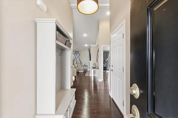 $379,900 | 2405 North Fairfield Drive, Urbana, IL 61802