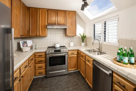 $959,000 | 1651 Taylor Lane, Santa Cruz, CA 95062