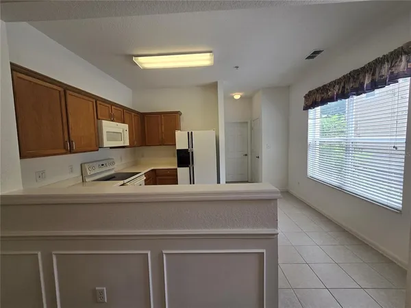 $2,299 | 3542 Shallot Drive, Unit 101, Orlando, FL 32835