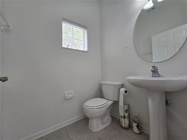 $2,299 | 3542 Shallot Drive, Unit 101, Orlando, FL 32835