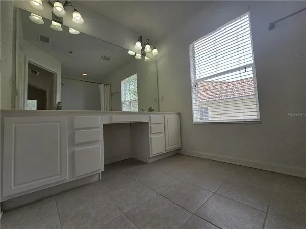 $2,299 | 3542 Shallot Drive, Unit 101, Orlando, FL 32835