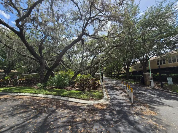 $2,299 | 3542 Shallot Drive, Unit 101, Orlando, FL 32835