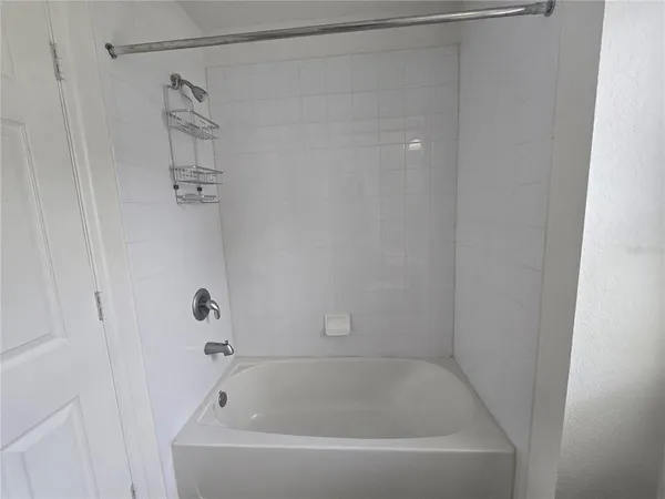 $2,299 | 3542 Shallot Drive, Unit 101, Orlando, FL 32835