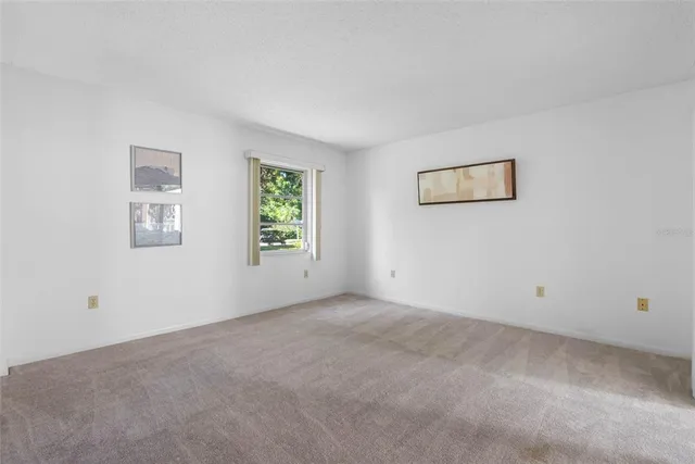 $320,000 | 5244 Marsh Field Road, Unit 6, Sarasota, FL 34235