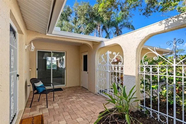 $320,000 | 5244 Marsh Field Road, Unit 6, Sarasota, FL 34235