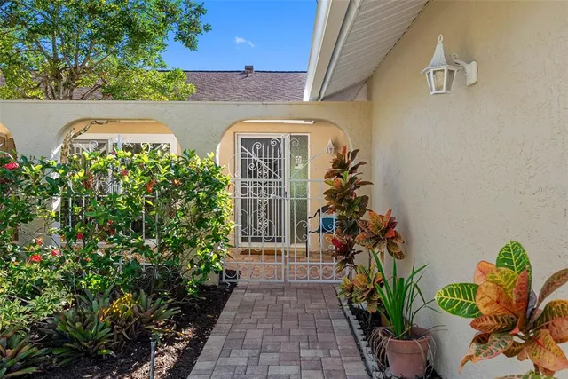 $320,000 | 5244 Marsh Field Road, Unit 6, Sarasota, FL 34235
