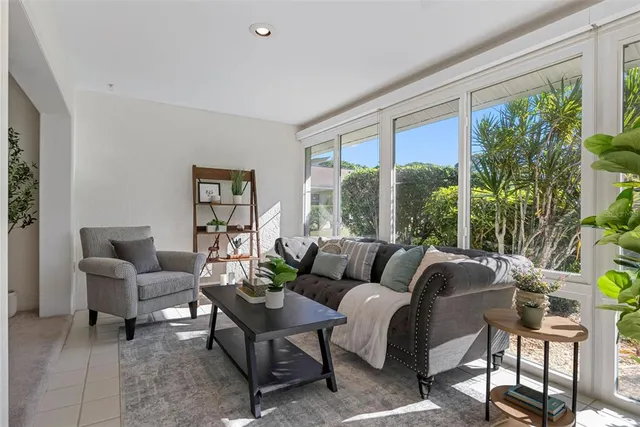 $320,000 | 5244 Marsh Field Road, Unit 6, Sarasota, FL 34235