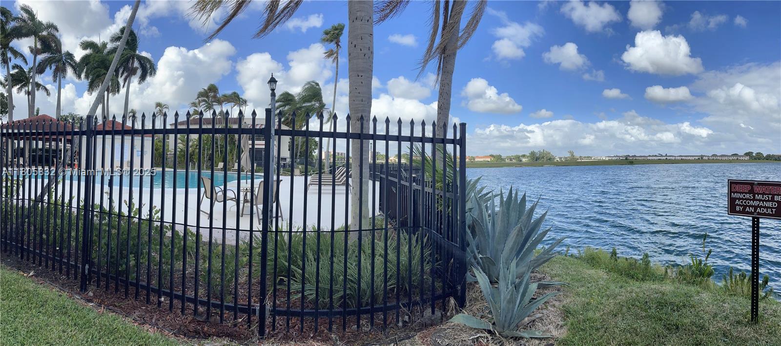 20065 Northeast 3rd Court, Unit O3 Miami, FL 33179 - Photo 14 of 16