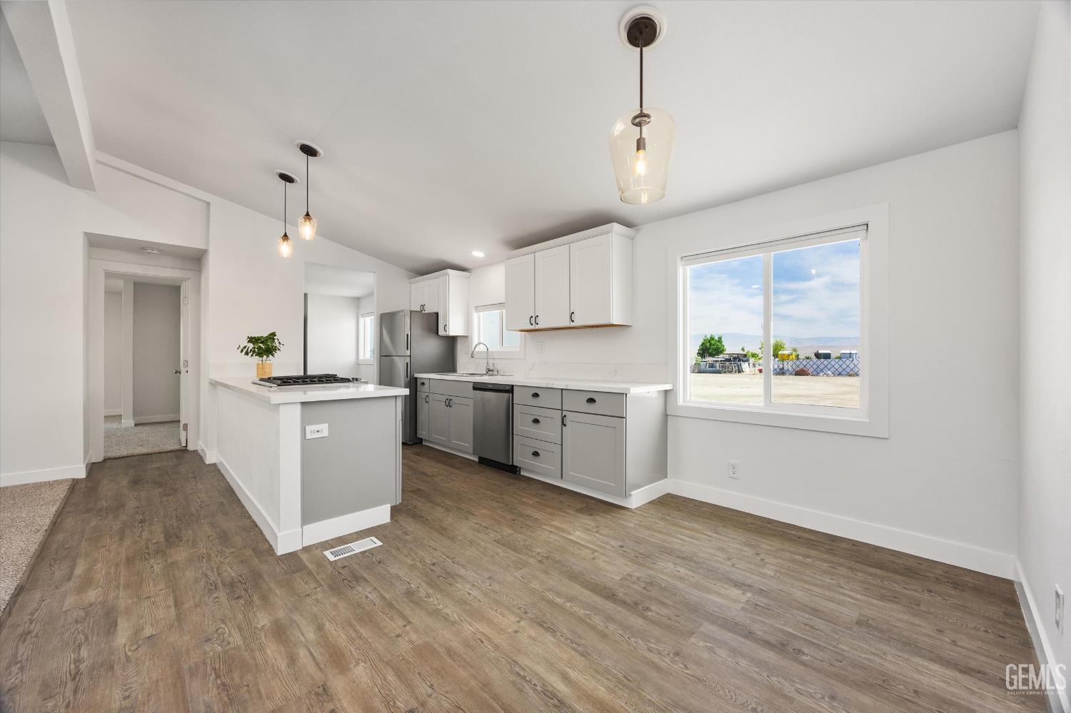 Undisclosed Address Taft, CA 93268 - Photo 20 of 40