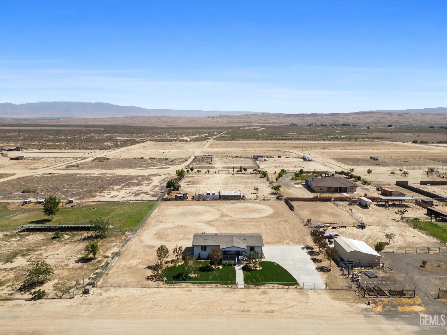 Undisclosed Address Taft, CA 93268 - Photo 9 of 40 a view of an ocean and beach