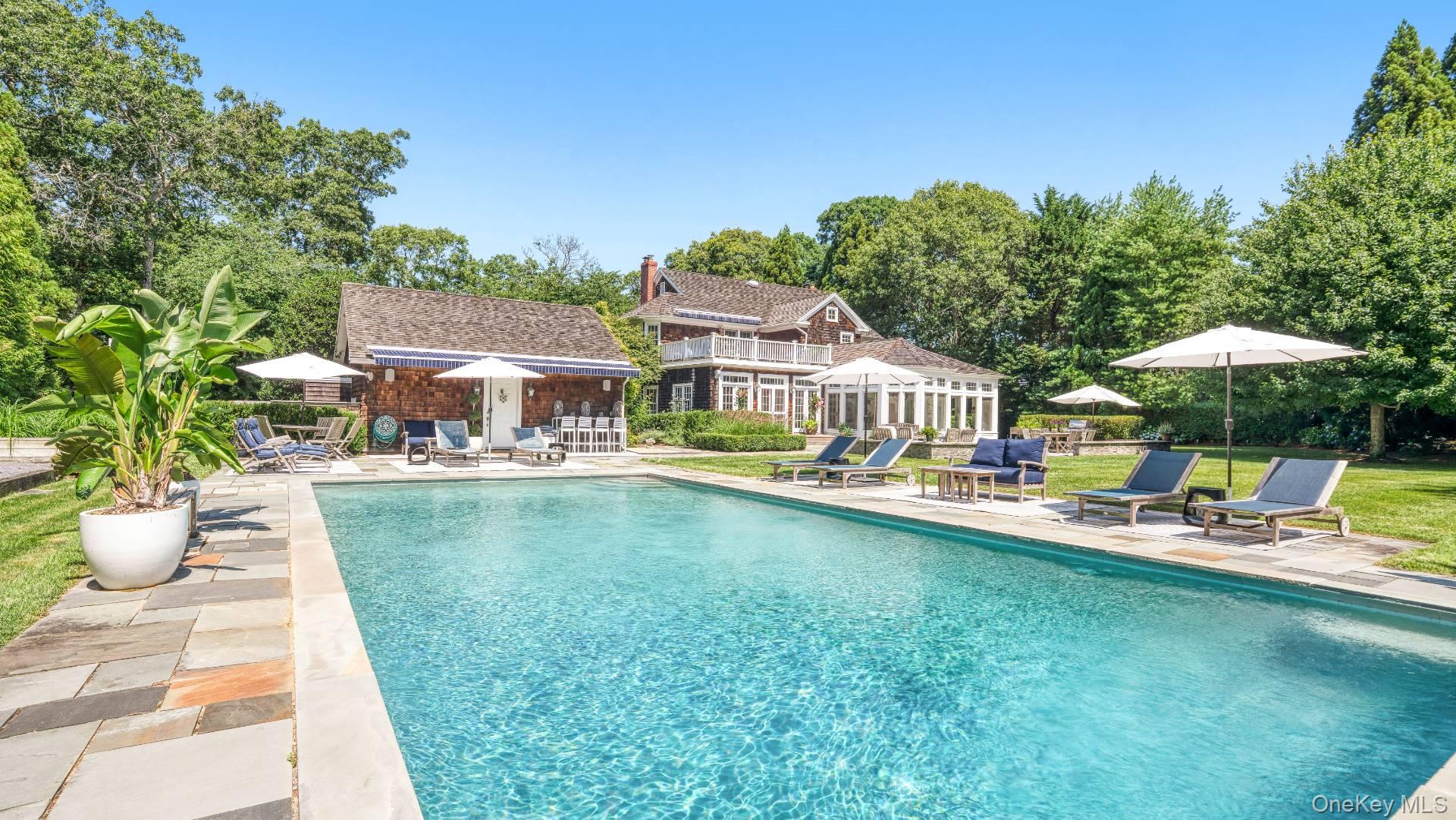 329 Georgica Road East Hampton, NY 11937 - Photo 6 of 47 Gallery Image 6