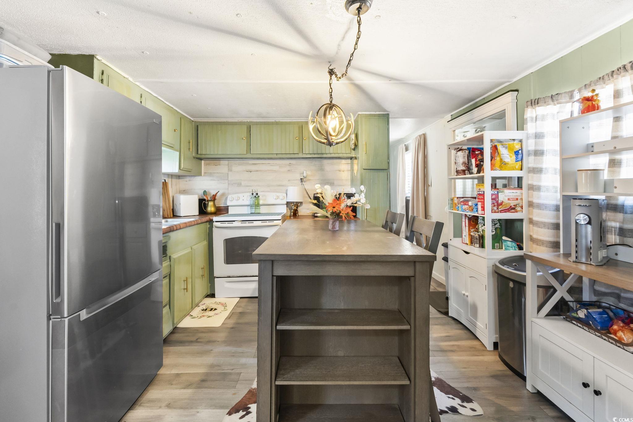 12 Bluewater Lane Murrells Inlet, SC 29576 - Photo 11 of 40