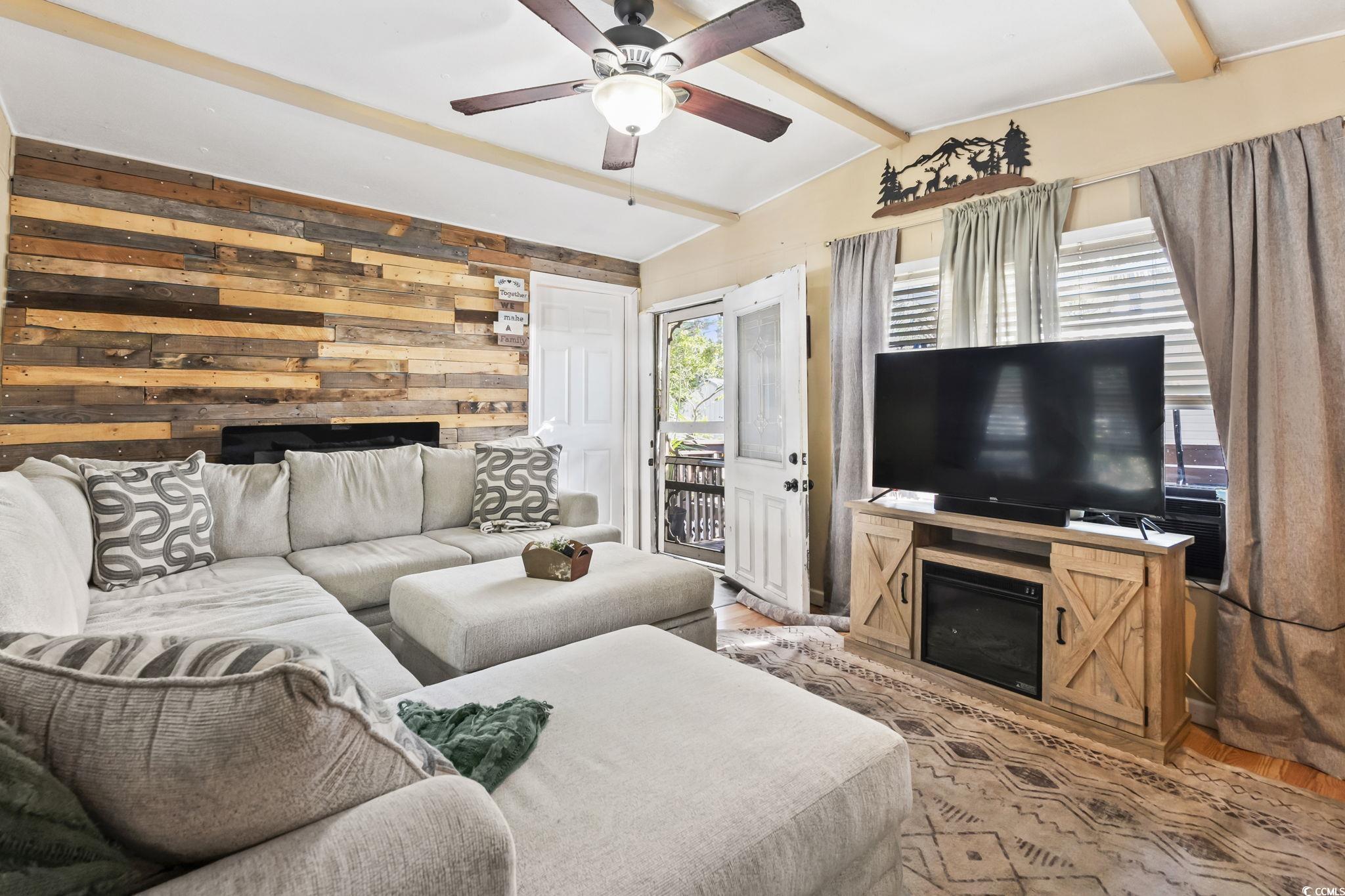 12 Bluewater Lane Murrells Inlet, SC 29576 - Photo 3 of 40