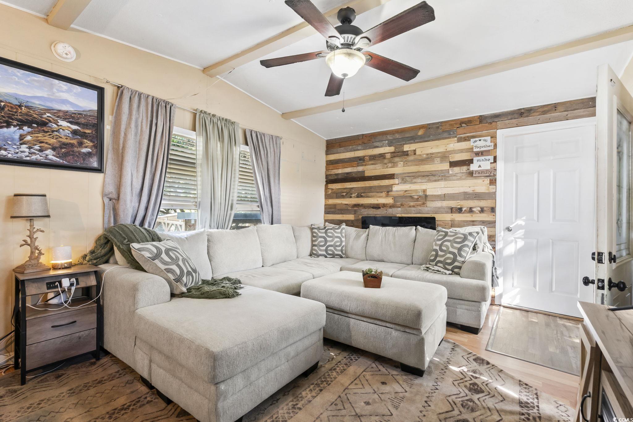 12 Bluewater Lane Murrells Inlet, SC 29576 - Photo 4 of 40