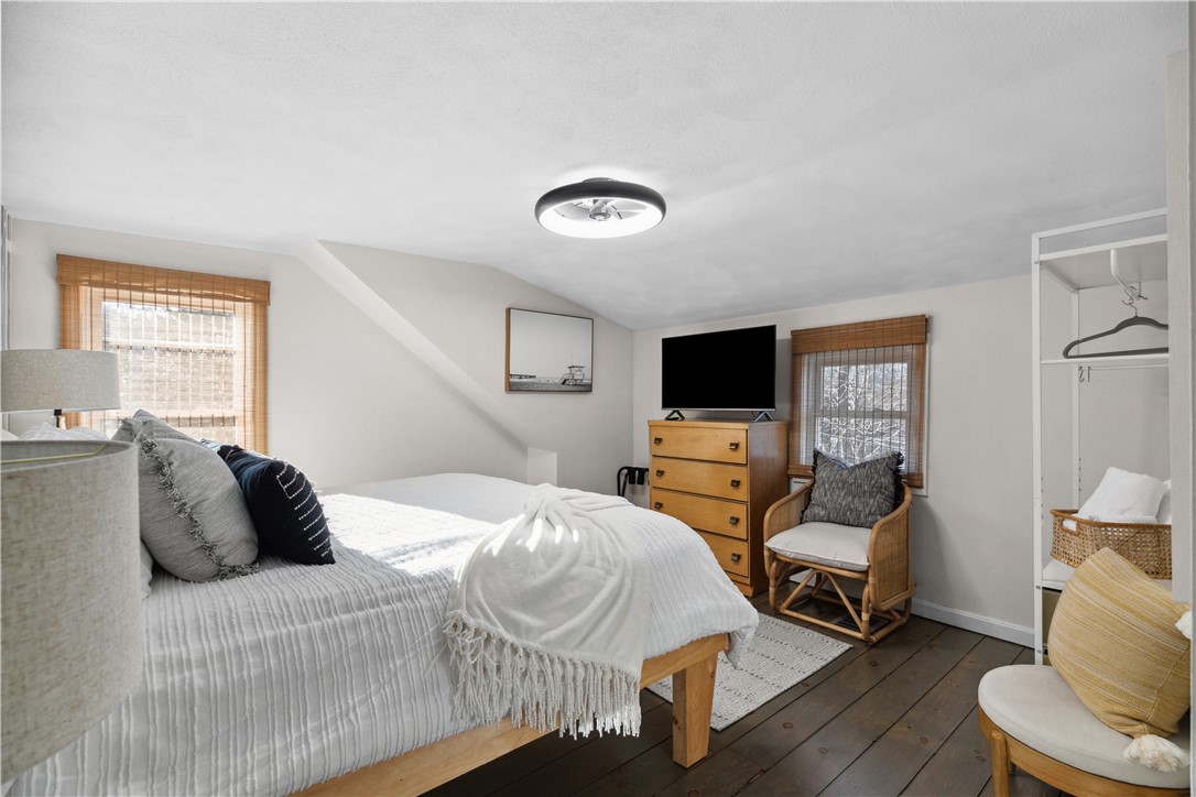 22 Harding Avenue Warren, RI 02885 - Photo 34 of 46 Gallery Image 34