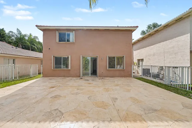 $3,875 | 4015 Banyan Trails Drive, Coconut Creek, FL 33073