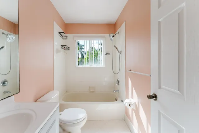 $3,875 | 4015 Banyan Trails Drive, Coconut Creek, FL 33073