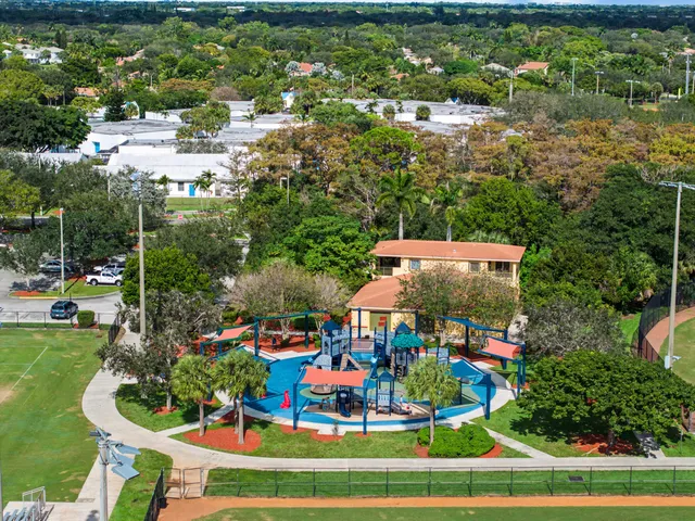 $3,875 | 4015 Banyan Trails Drive, Coconut Creek, FL 33073