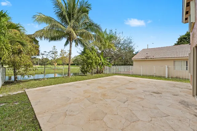 $3,875 | 4015 Banyan Trails Drive, Coconut Creek, FL 33073