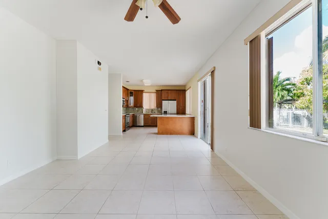 $3,875 | 4015 Banyan Trails Drive, Coconut Creek, FL 33073