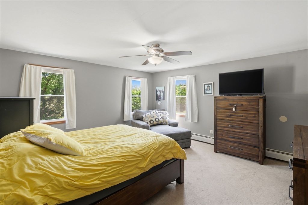276 Leigh Road Cumberland, RI 02864 - Photo 5 of 15