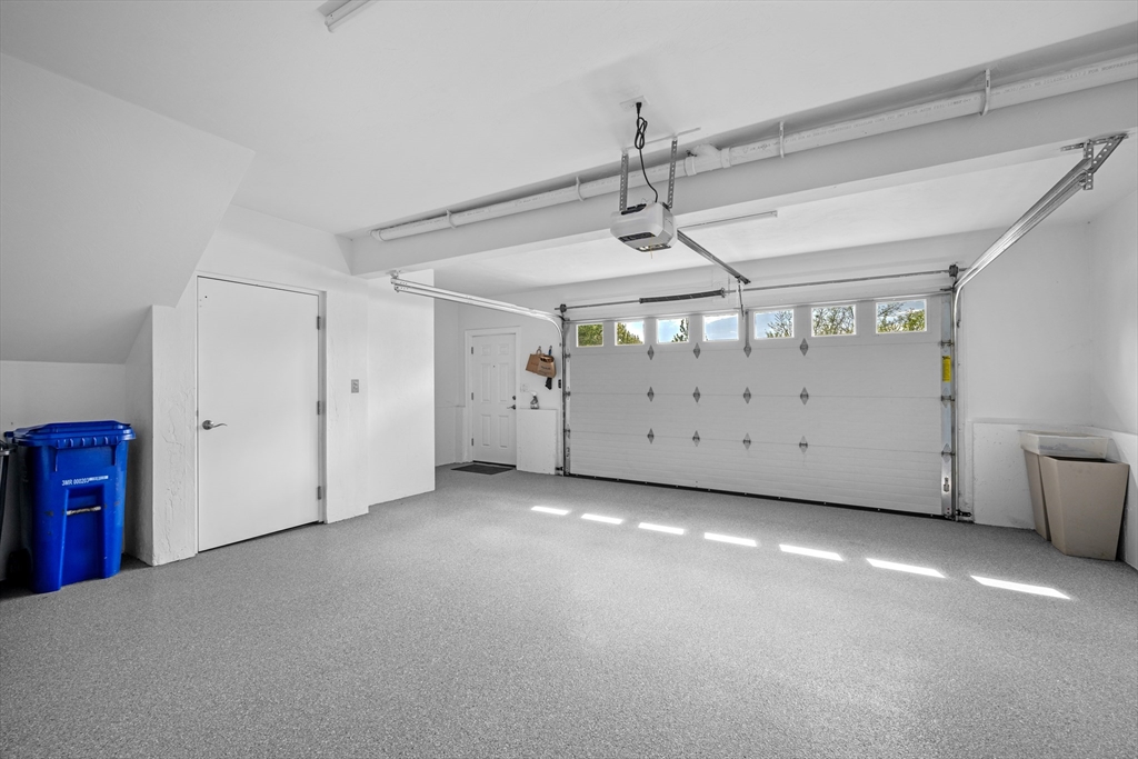 155 Green Street, Unit 4 Marblehead, MA 01945 - Photo 29 of 34