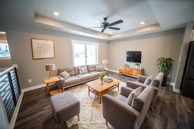 $439,900 | 809 5th Avenue Northwest, Dodge Center, MN 55927