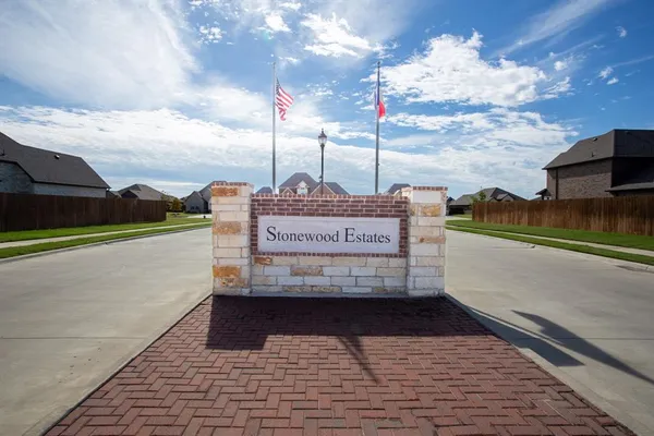 $1,900 | 804 Ransom Way, Greenville, TX 75402