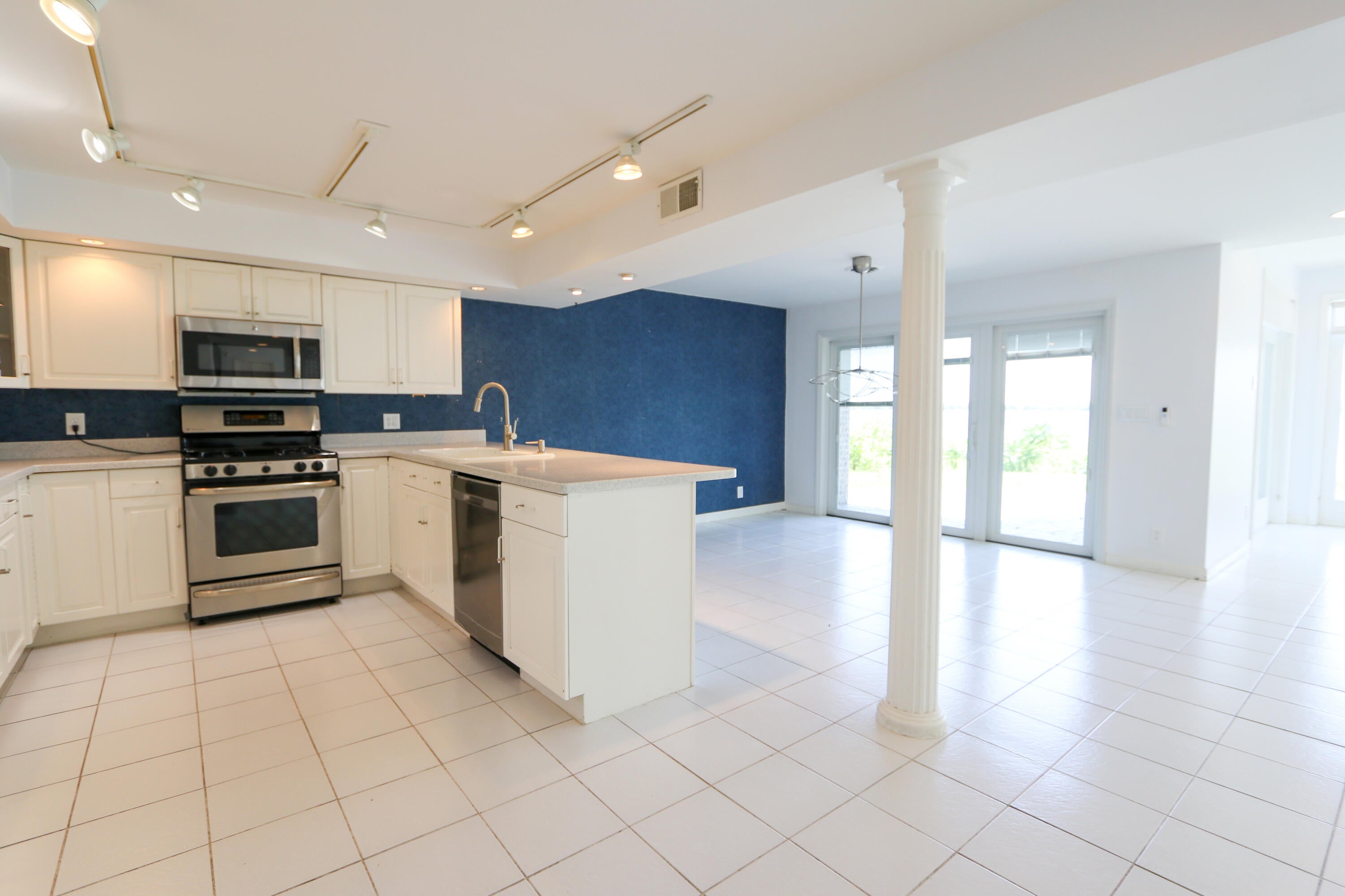 17 Dumont Road Champlain, NY 12919 - Photo 15 of 68 Gallery Image 15