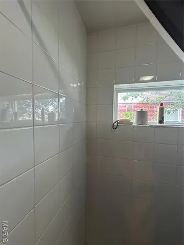 $155,000 | 385 Kingston Drive, St. Louis, MO 63125