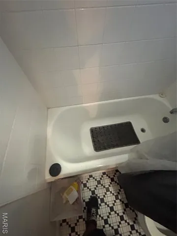 $155,000 | 385 Kingston Drive, St. Louis, MO 63125