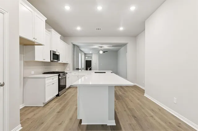 $339,460 | 3960 Avendale Drive, Crandall, TX 75114