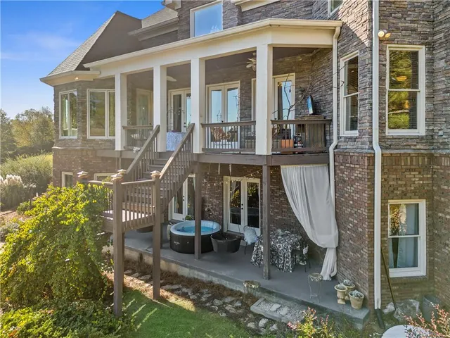 $1,021,000 | 4826 Rose Heights Drive, Flowery Branch, GA 30542