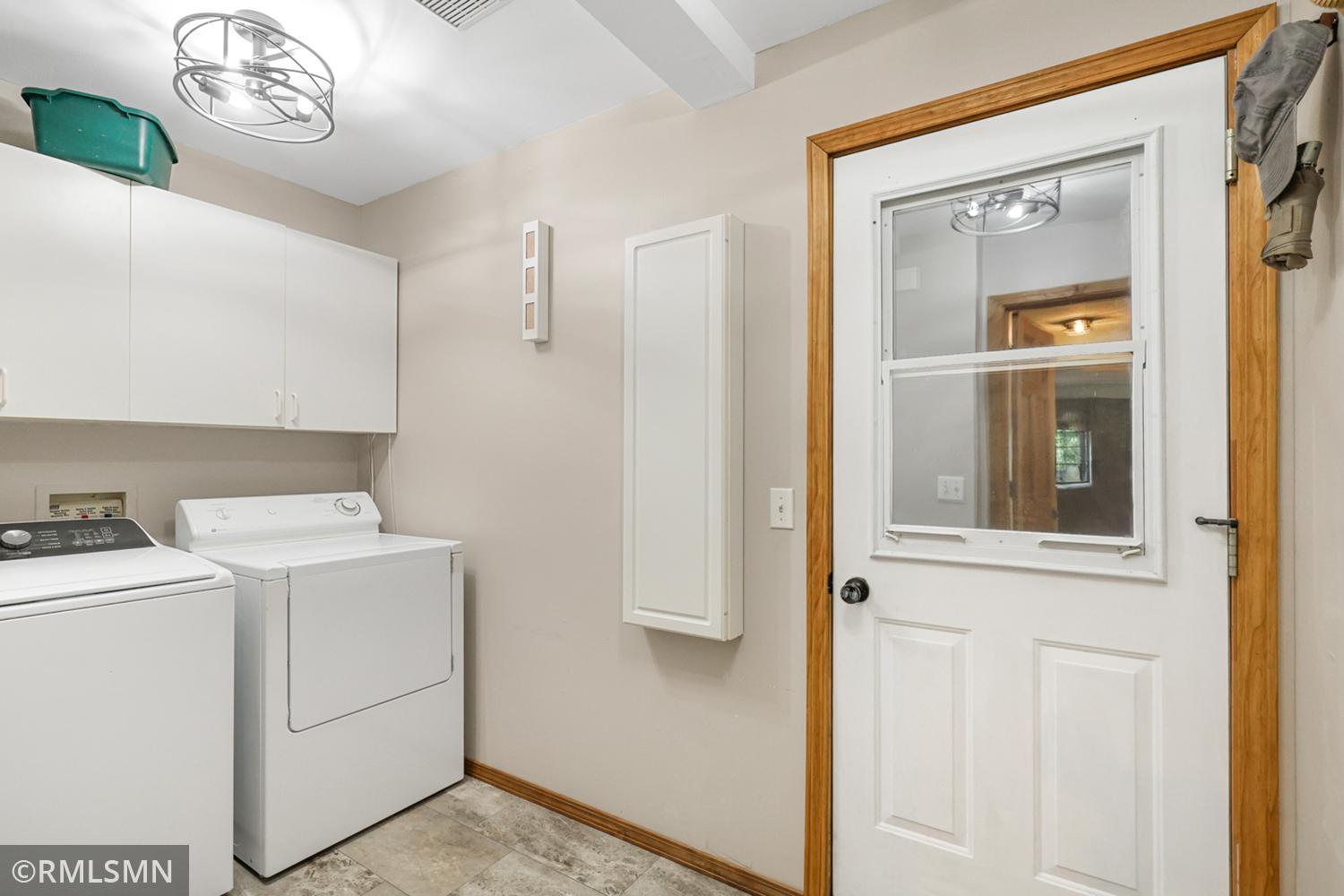 15751 Cicerone Path Rosemount, MN 55068 - Photo 16 of 38